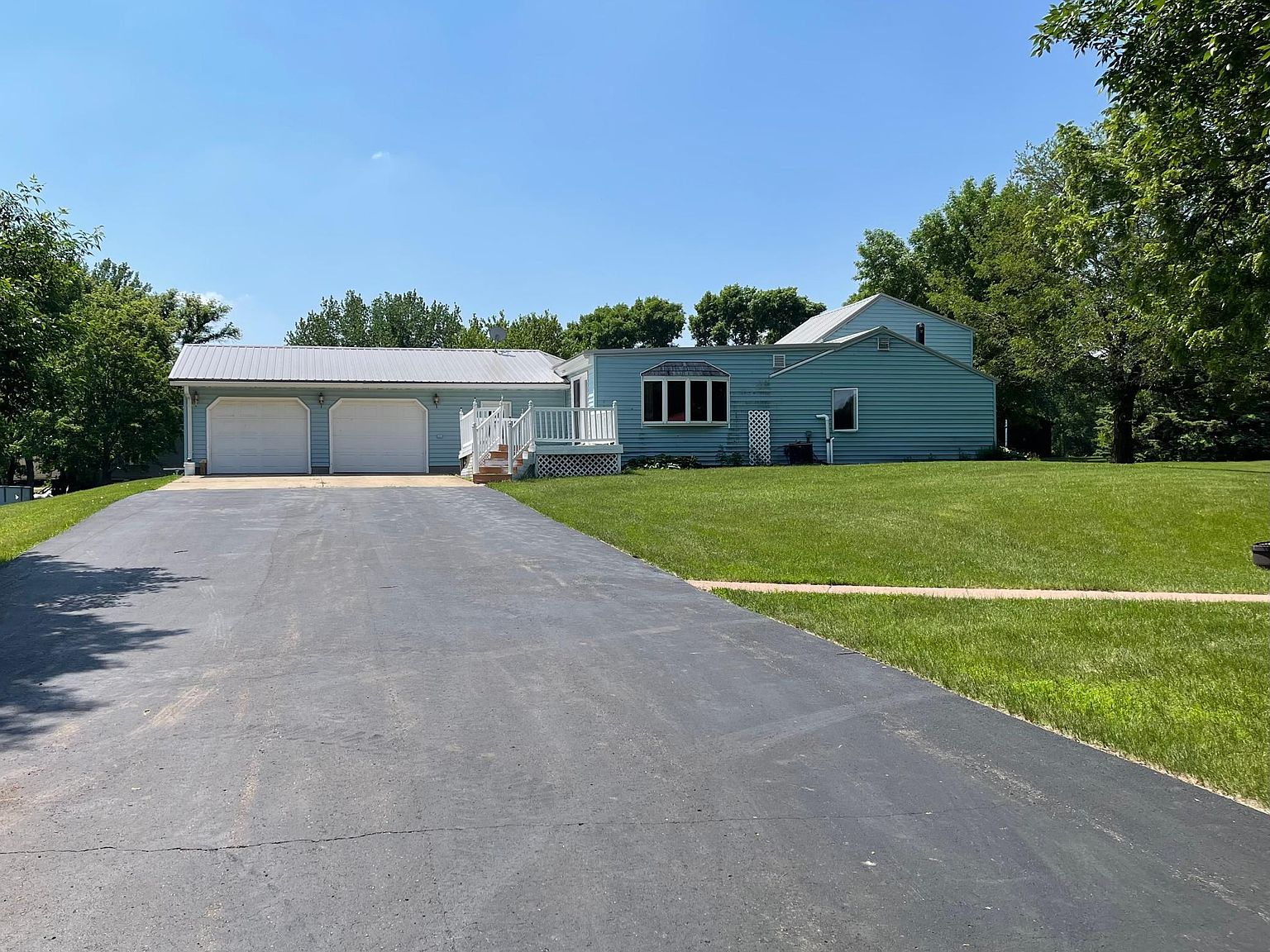 103 Railroad Dr, Minneota, MN 56264 Zillow