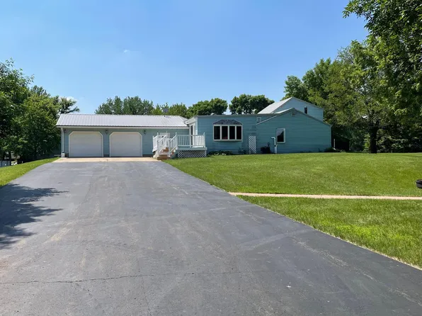 103 Railroad Dr, Minneota, MN 56264