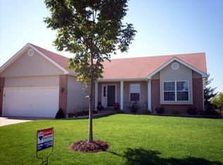 3 Dynasty Ct, Saint Peters, MO