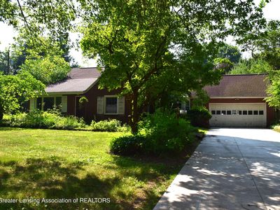 2387 Huron Hill Dr, Okemos, MI, 48864