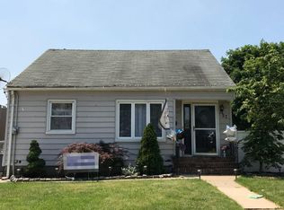 27 Park Ave, North Arlington, NJ 07031