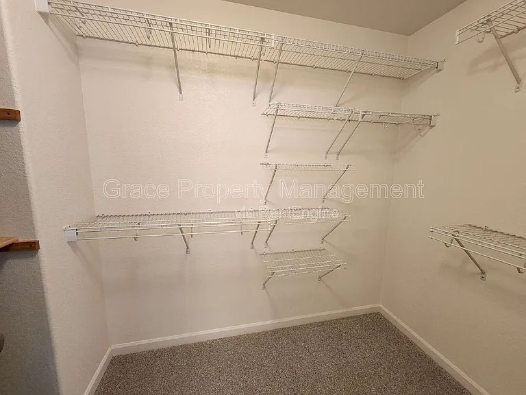 4731 Lucca Dr — Photo 23