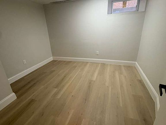 3rd image of 539 Scotland Rd #1