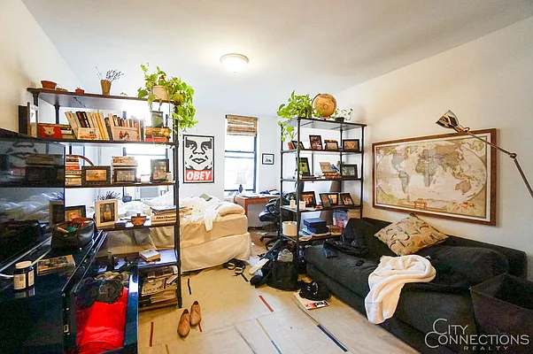 Rented by City Connections Realty | media 5