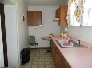 105 Pikeview Rd, Weirton, WV 26062