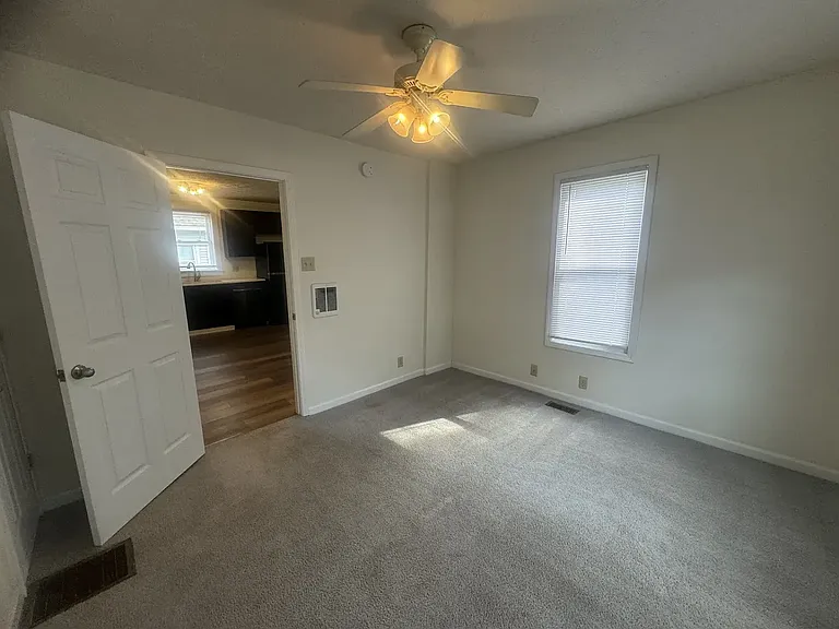 416 N Grant St — Photo 9