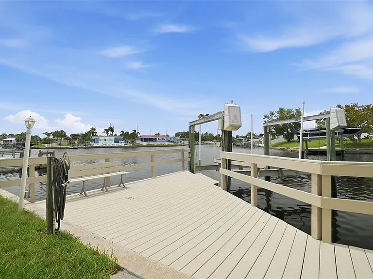 4436 Floramar Ter — Photo 26