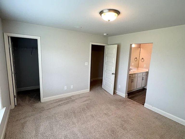 4323 Flint Dr SE — Photo 31