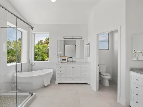 6639 E GELDING Drive, Scottsdale, AZ 85254