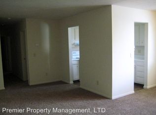 120 Riverside Ct APT 23, Elyria, OH 44035