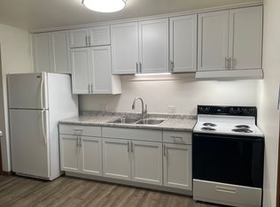 198 1st St #1, Gilbert, IA 50105