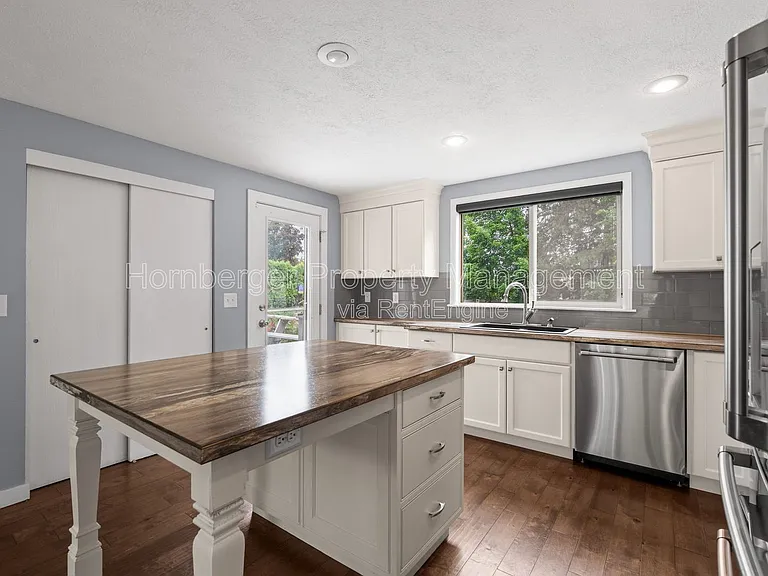 3807 S Woodward Rd — Photo 6