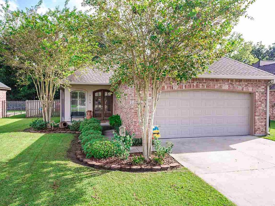1st image of 2152 Woodland Ct