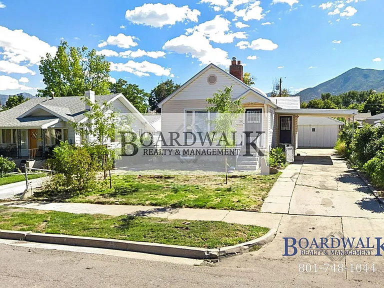 34 Glenwood Ave #BASEMENT — Photo 2