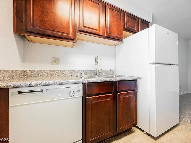 4921 Indian River Dr #120 — Photo 22