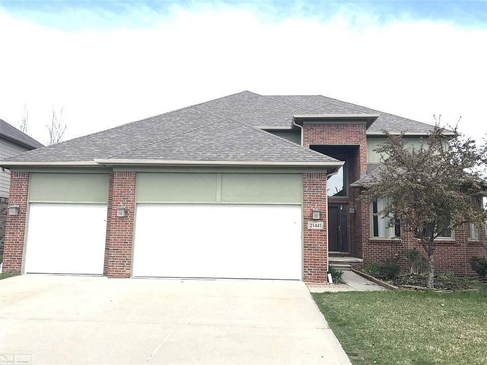 2nd image of 21441 John Dr
