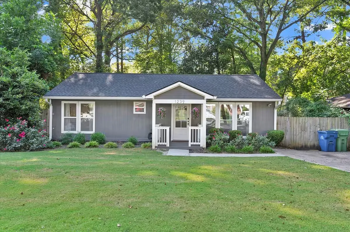 4 bed, 1722 sqft, $2,800 — Photo 1