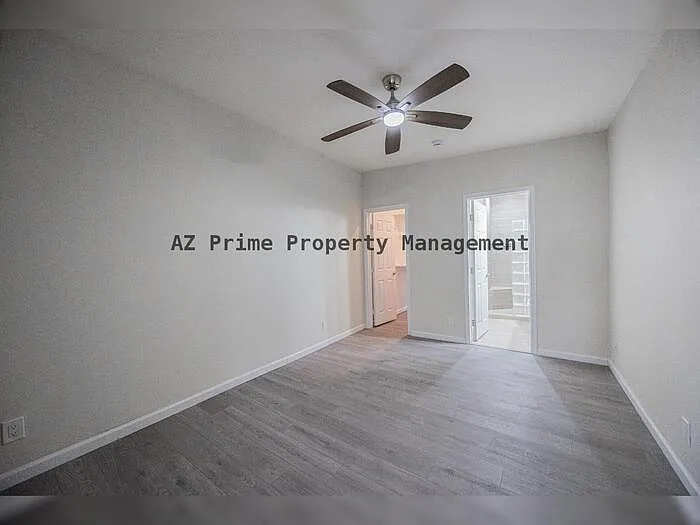 1332 E Whitton Ave — Photo 11