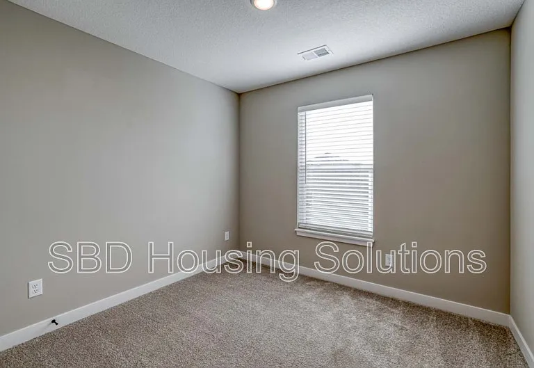 27301 E Oak View Dr — Photo 6