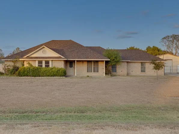 103 Shadow Dr, Red Oak, TX 75154