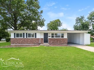 1570 Mullanphy Rd, Florissant, MO 63031