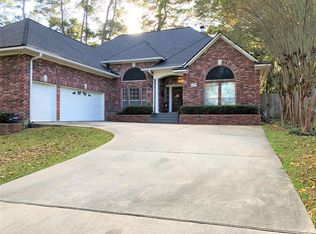 178 Springs Edge Dr, Montgomery, TX 77356