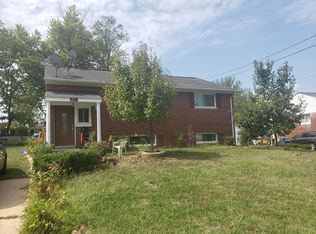 5712 Ash Dr, Springfield, VA 22150