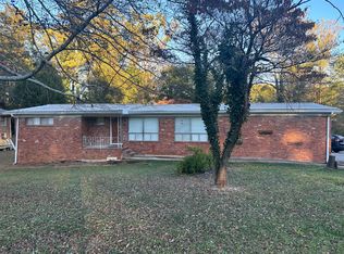 2054 Cason Dr, Marietta, GA 30066