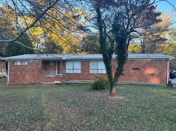 2054 Cason Dr, Marietta, GA 30066