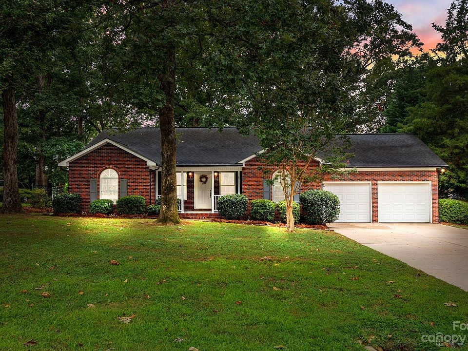 7515 Golf Course Dr S, Denver, NC 28037 Zillow