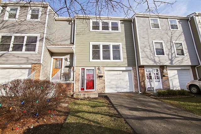 1st image of 1808 Fenwick Ct #1808