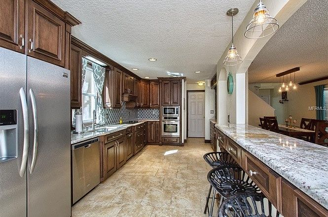 1st image of 2265 Heathwood Cir