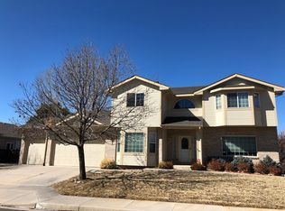 3650 Masters Dr, Colorado Springs, CO 80907