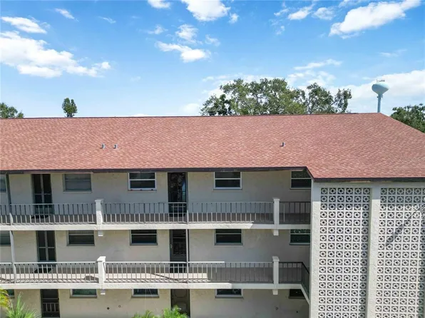 2240 Stickney Point Rd APT 238, Sarasota, FL 34231