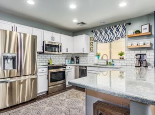 6513 W Red Fox Rd, Phoenix, AZ 85083