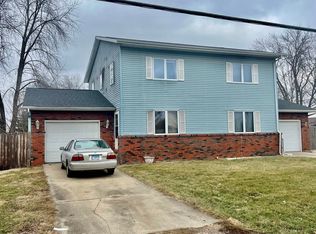 1001 Hoechester Rd, Springfield, IL 62712