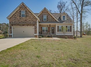 164 Piedmont Lake Dr, Gray, GA 31032