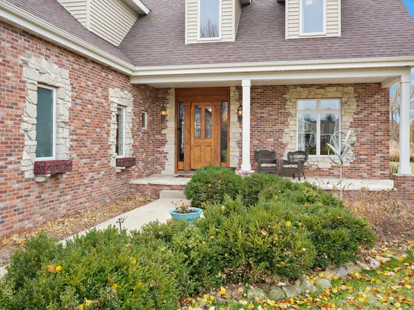 7685 Almor Dr, Verona, WI 53593