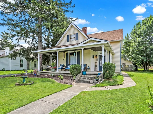 611 Washington St, Hope, IN 47246