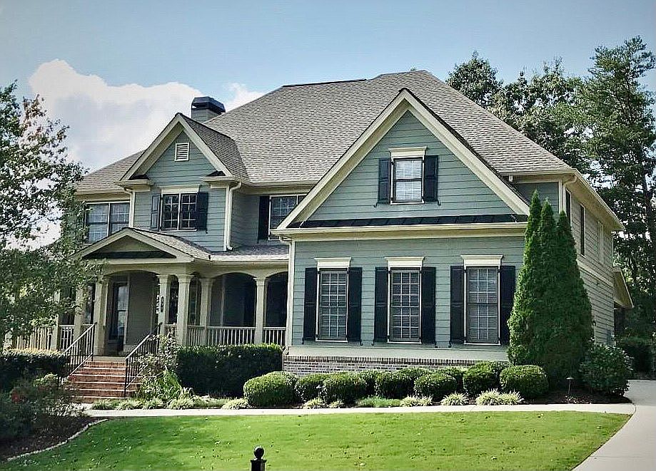 2nd image of 210 Crescent Moon Way