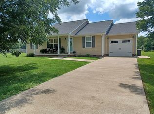 255 Race St, Smiths Grove, KY 42171