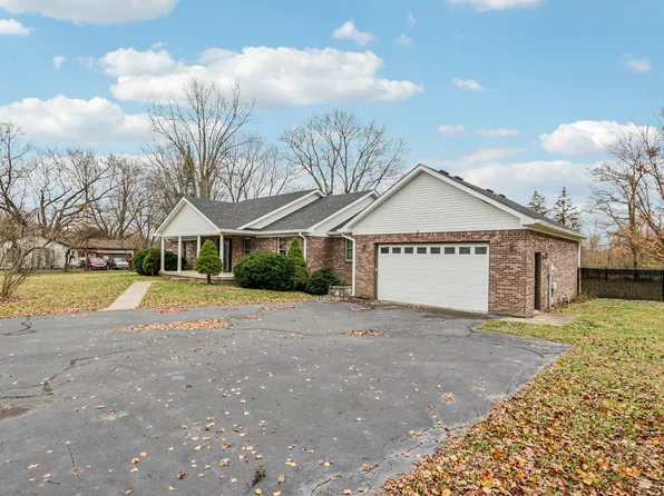 7717 Camby Rd, Camby, IN 46113