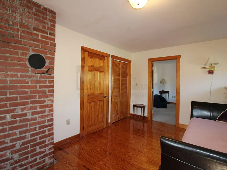 163 Winnacunnet Rd — Photo 23