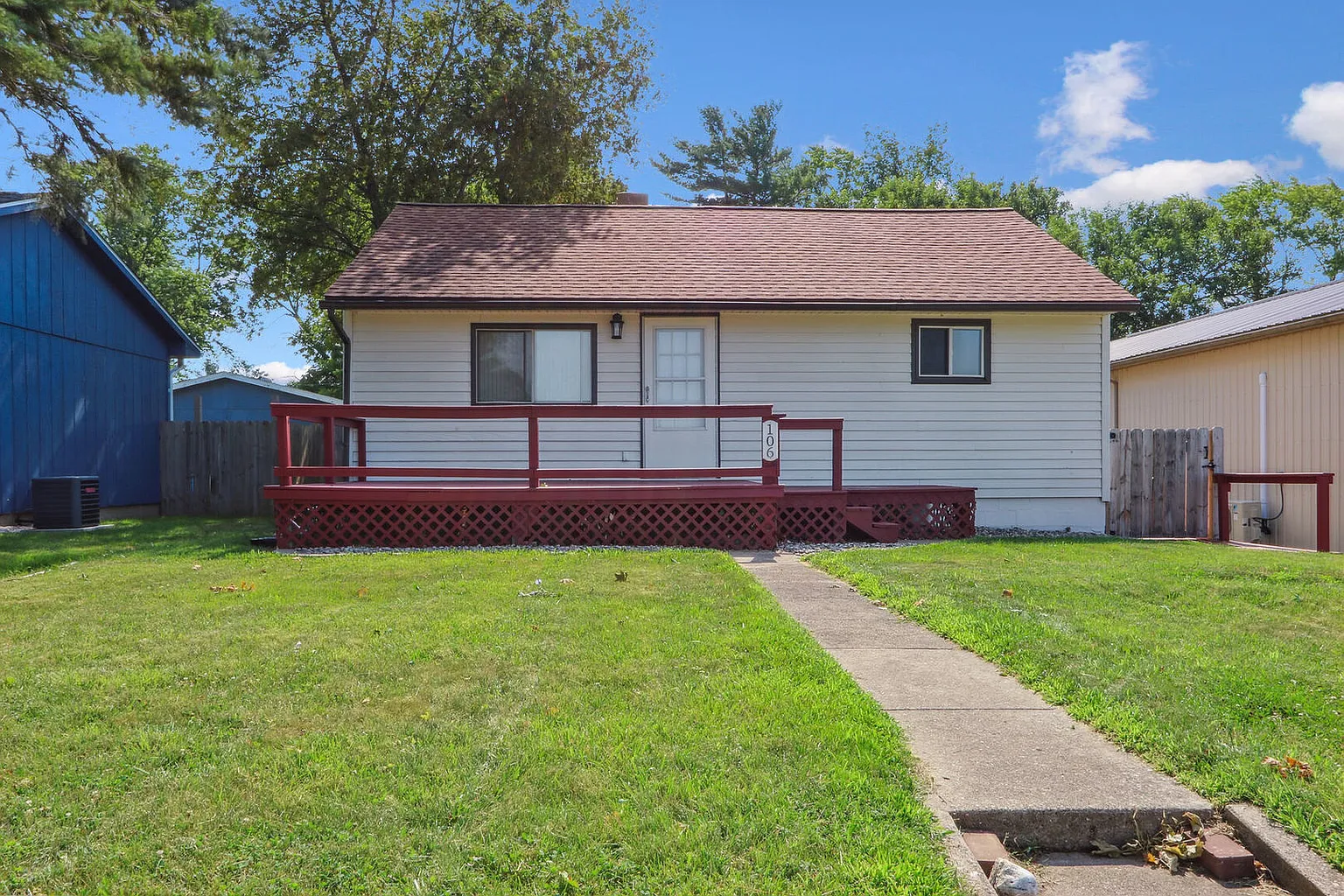 106 N Lincoln St photo 1