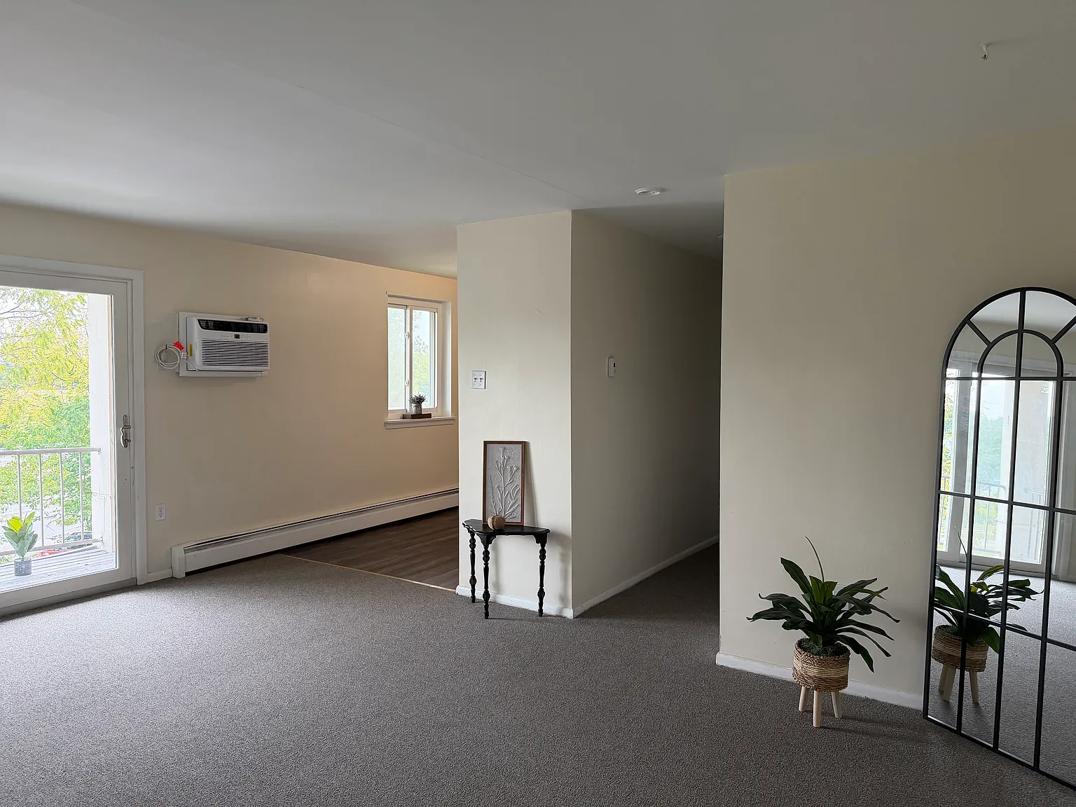 33 Sweinhart Rd — Photo 1