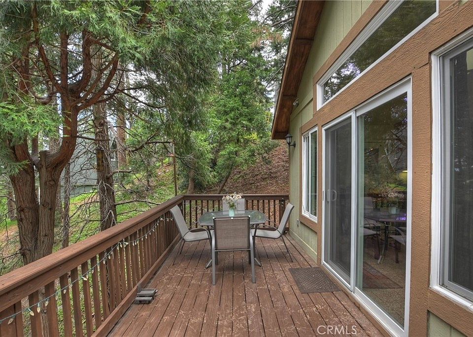 1st image of 23776 Lakeview Dr