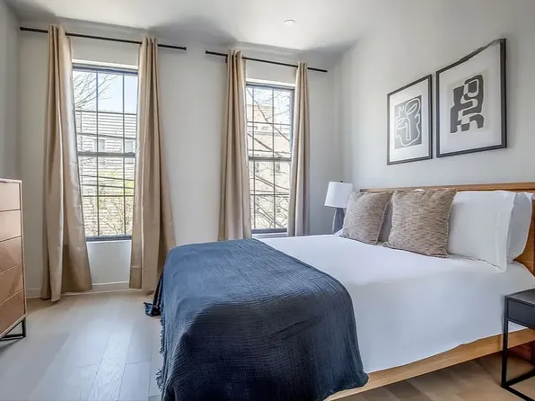 150 N 9th St, Brooklyn, NY