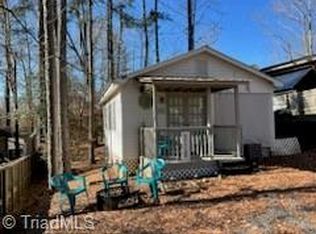 129 Sleepy Cove Trl, Mount Gilead, NC 27306