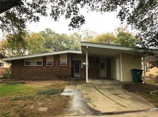 7 Canberra Ct, Metairie, LA 70003