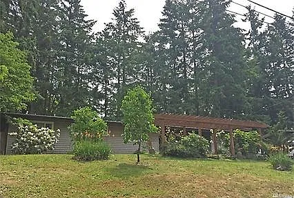 Weller Rd SW — Photo 1